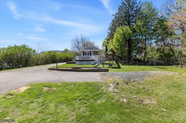 44 Maple Ave, Flemington Boro, NJ 08822