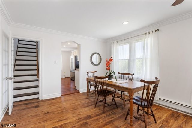 44 Maple Ave, Flemington Boro, NJ 08822
