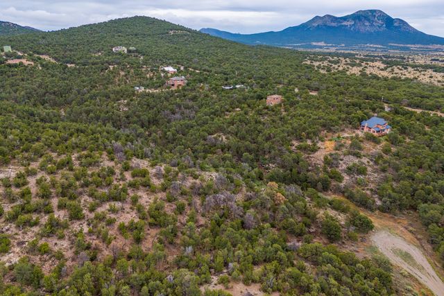 7 Vickie Court, Sandia Park, NM 87047