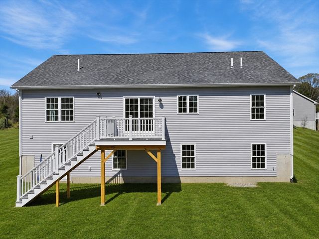 10 Foster Rd, West Brookfield, MA 01585