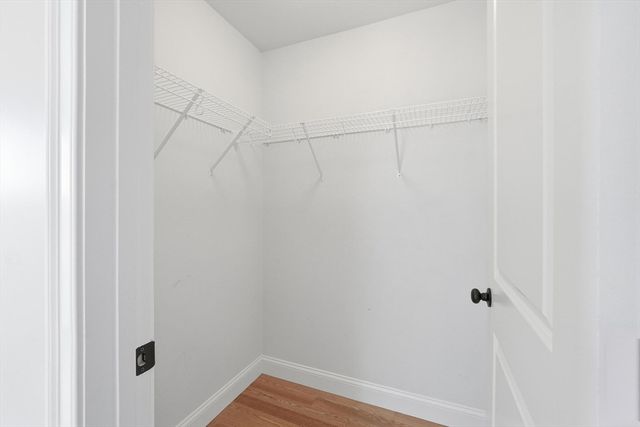 10 Foster Rd, West Brookfield, MA 01585
