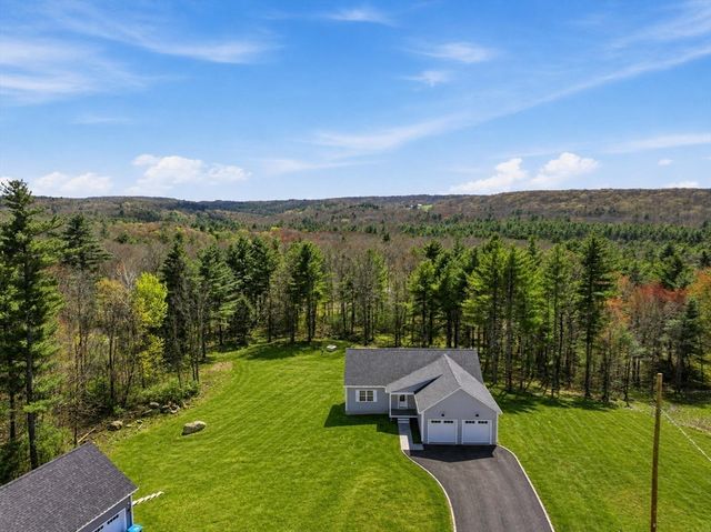 10 Foster Rd, West Brookfield, MA 01585