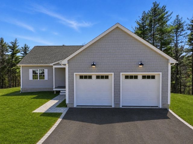10 Foster Rd, West Brookfield, MA 01585