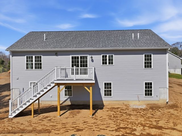 10 Foster Rd, West Brookfield, MA 01585