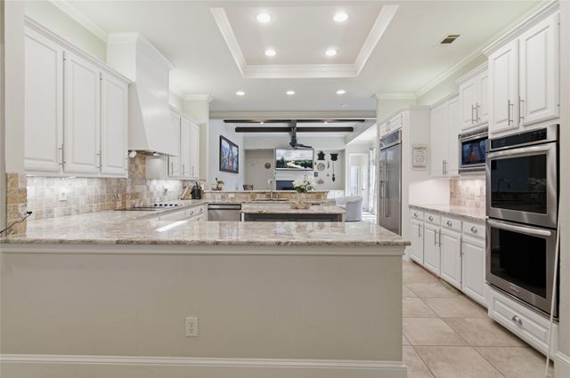 2702 Cottonwood Lane, Colleyville, TX 76034
