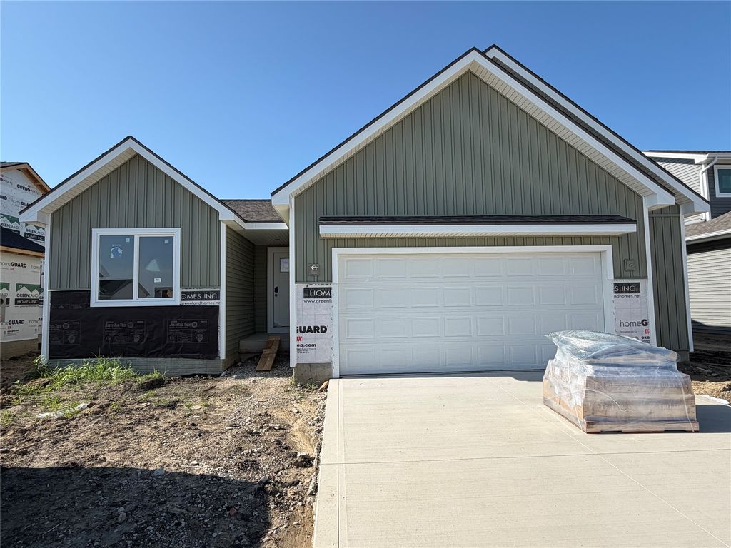 1510 Locust Street, Waukee, IA 50263
