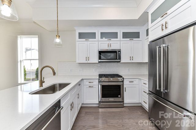 121 W F Street, Kannapolis, NC 28081