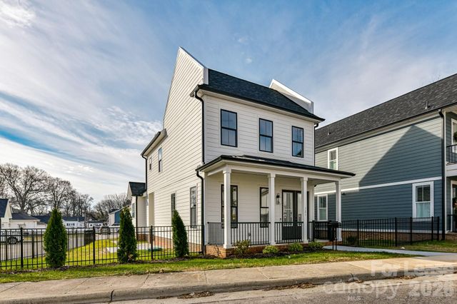 121 W F Street, Kannapolis, NC 28081