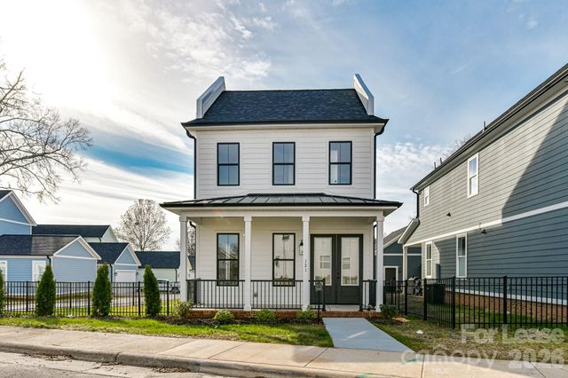 121 W F Street, Kannapolis, NC 28081