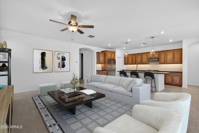 9964 W PINCHOT Avenue, Avondale, AZ 85392