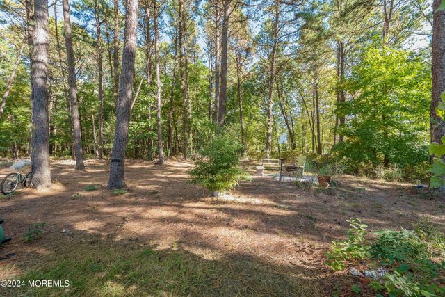 4 Scottsdale Court, Jackson, NJ 08527