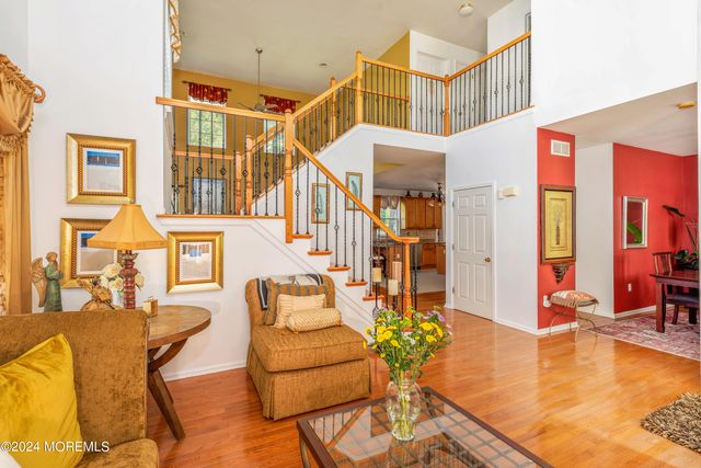 4 Scottsdale Court, Jackson, NJ 08527