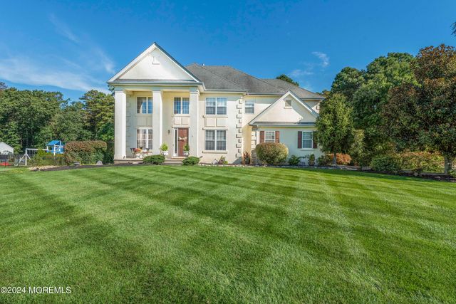 4 Scottsdale Court, Jackson, NJ 08527