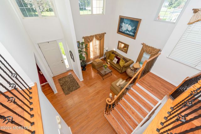 4 Scottsdale Court, Jackson, NJ 08527