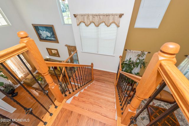 4 Scottsdale Court, Jackson, NJ 08527