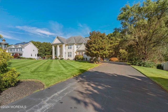 4 Scottsdale Court, Jackson, NJ 08527