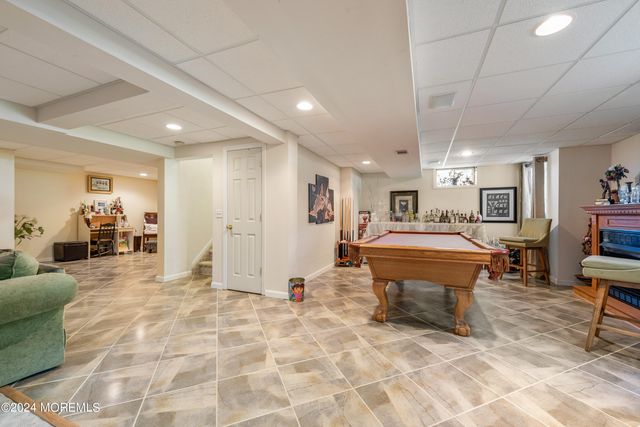 4 Scottsdale Court, Jackson, NJ 08527