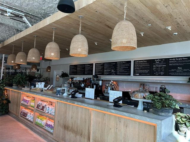 2301 Collins Ave 543, Miami Beach, FL 33139