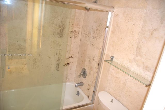 2301 Collins Ave 543, Miami Beach, FL 33139