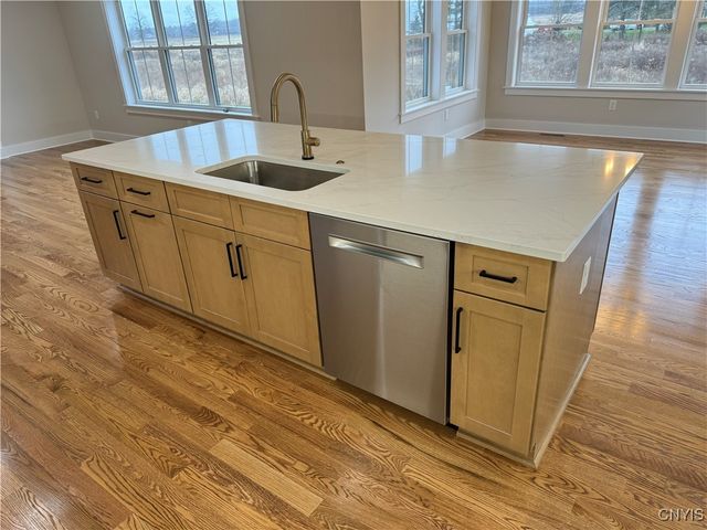8530 Angus Path, Cicero, NY 13039