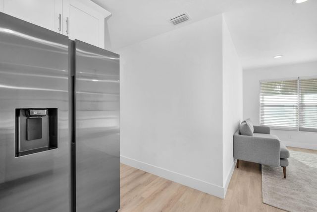 3308 E El Vedado Court, West Palm Beach, FL 33405