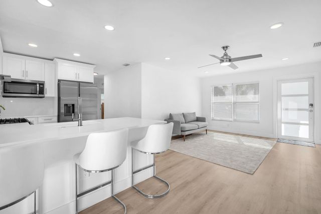 3308 E El Vedado Court, West Palm Beach, FL 33405