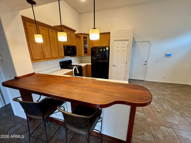 3921 E Sophie Lane, Phoenix, AZ 85042