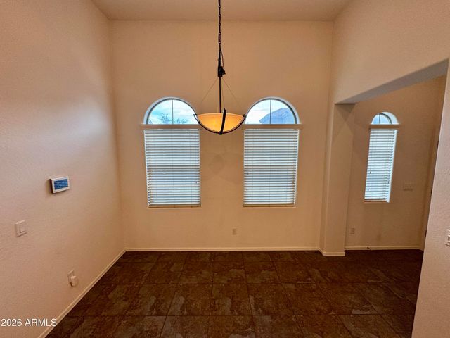 3921 E Sophie Lane, Phoenix, AZ 85042