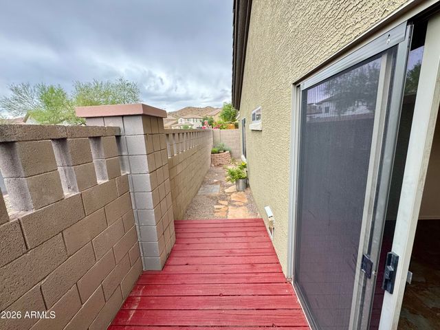 3921 E Sophie Lane, Phoenix, AZ 85042