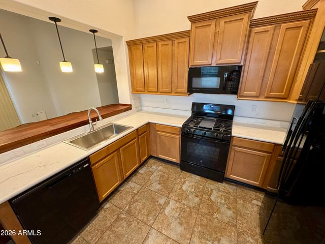 3921 E Sophie Lane, Phoenix, AZ 85042
