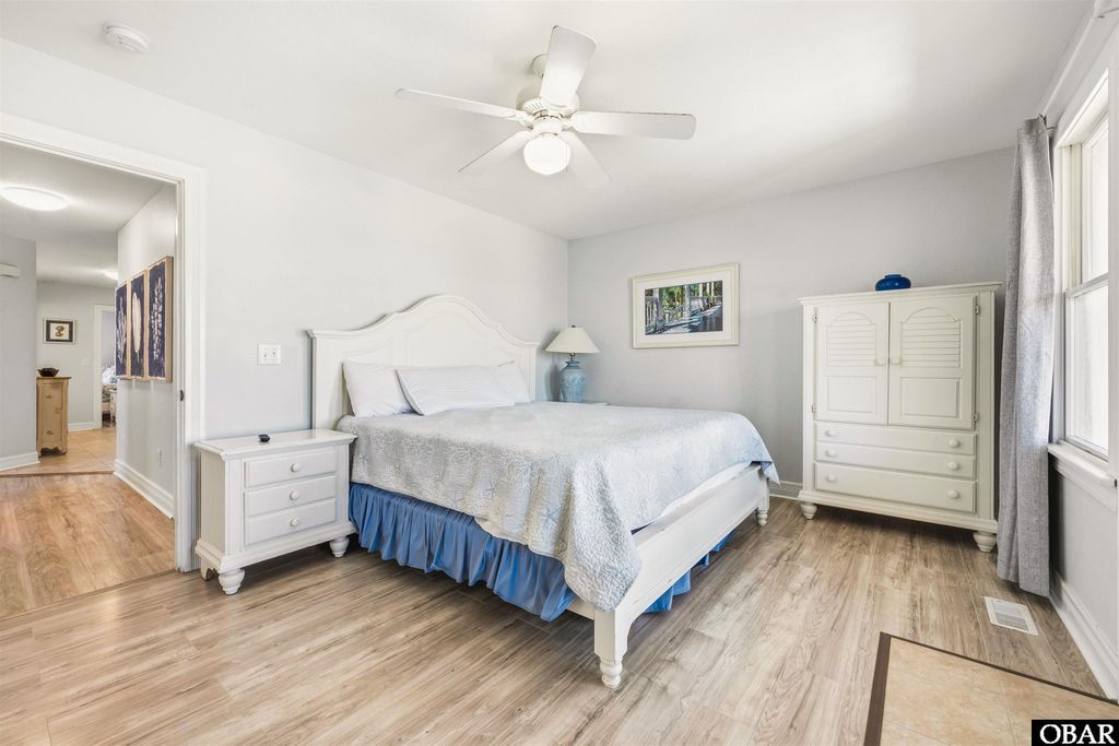 Image 13 of property listing at 6909 S Virginia Dare Trail lot 5, Nags Head, NC 27959