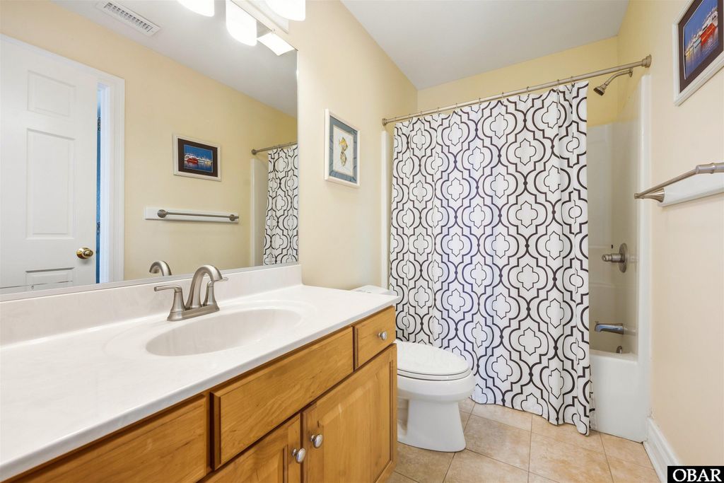 Image 21 of property listing at 6909 S Virginia Dare Trail lot 5, Nags Head, NC 27959