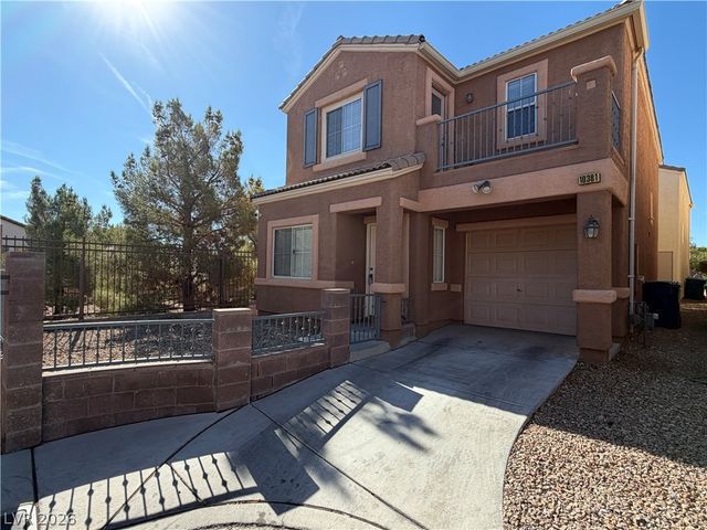 10381 Coyote Cub Avenue, Las Vegas, NV 89129