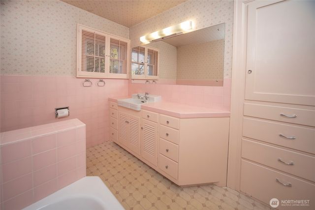 108 E 10th Avenue, Ellensburg, WA 98926