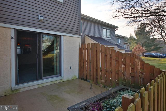 16 EMBER LN, Horsham, PA 19044