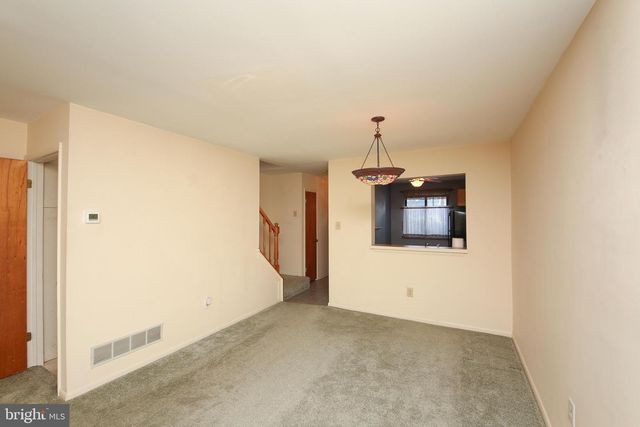 16 EMBER LN, Horsham, PA 19044