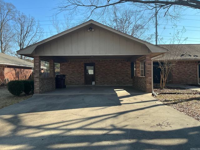 1015 Ash, Crossett, AR 71635