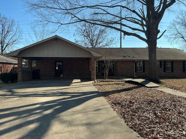 1015 Ash, Crossett, AR 71635