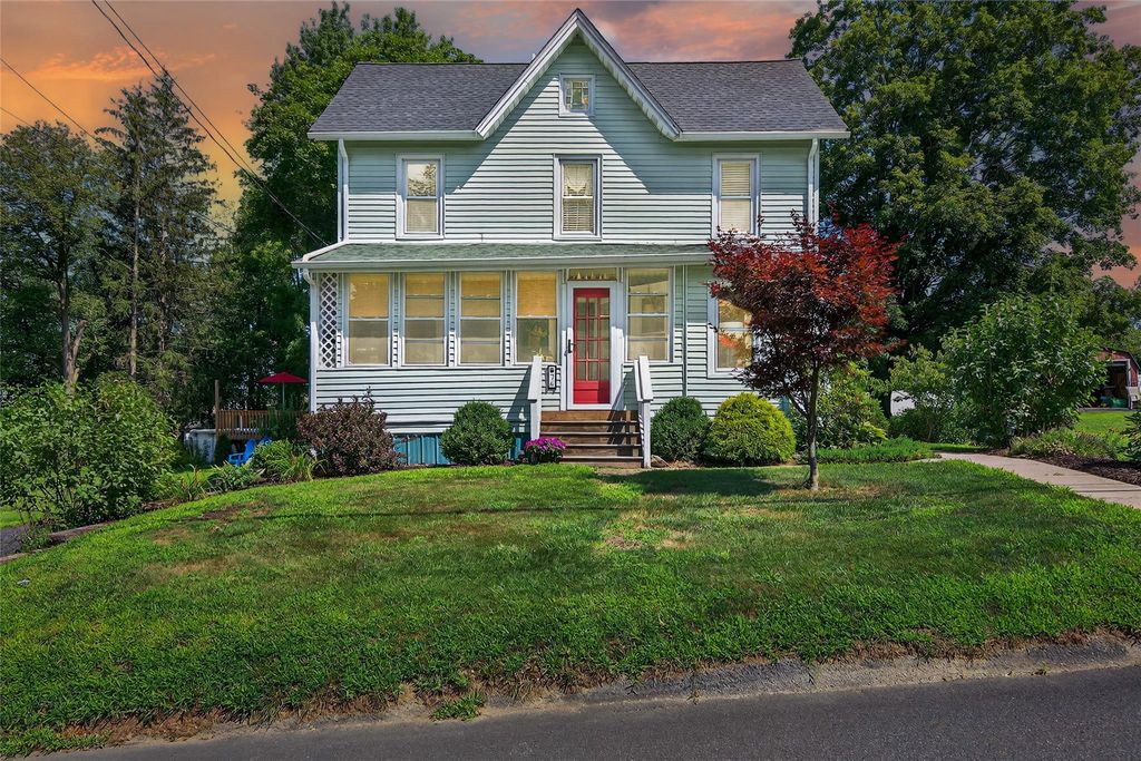 76 Jayne Street, Florida, NY 10921