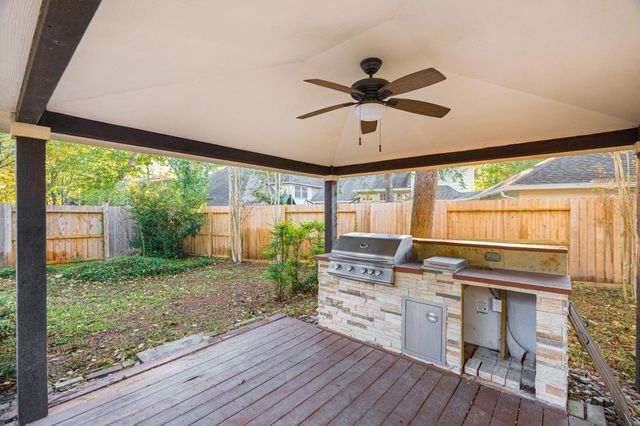 22 Westwinds Circle, The Woodlands, TX 77382