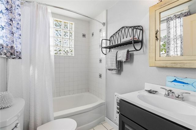 333 Camellia Dr, Corpus Christi, TX 78404