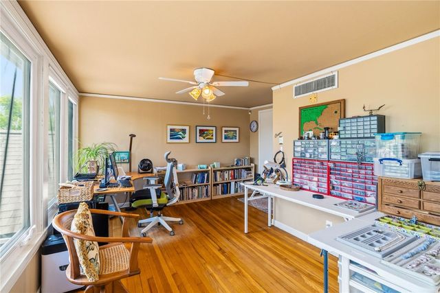 333 Camellia Dr, Corpus Christi, TX 78404