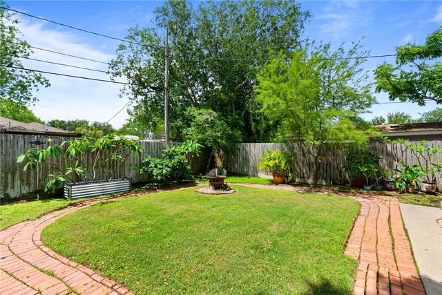 333 Camellia Dr, Corpus Christi, TX 78404