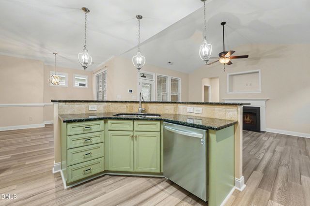 112 Denby Circle, Clayton, NC 27527