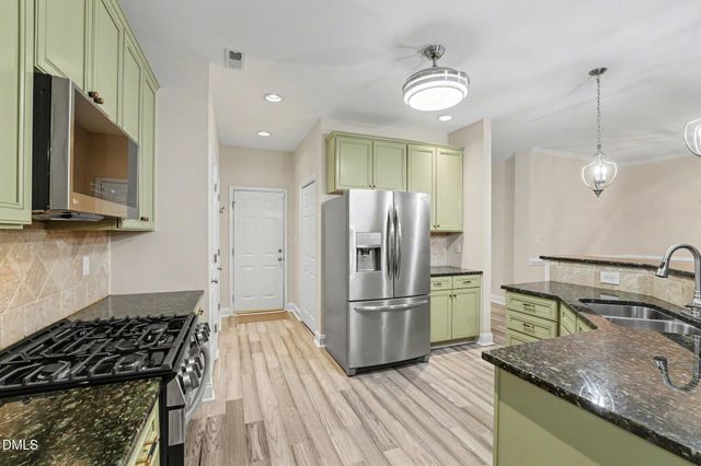 112 Denby Circle, Clayton, NC 27527