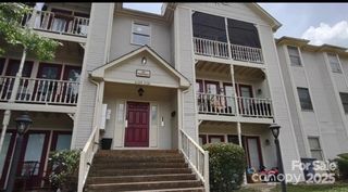 6106 Meadow Rose Lane, Charlotte, NC 28215