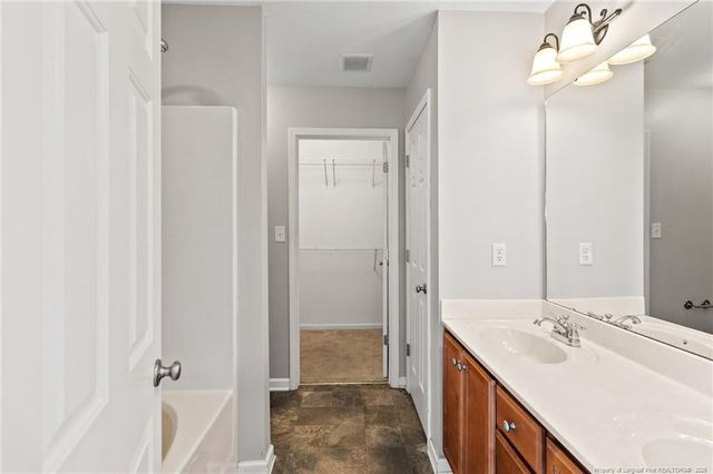 108 Woodland Court, Raeford, NC 28376