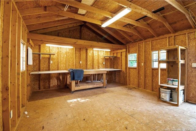 108 Woodland Court, Raeford, NC 28376