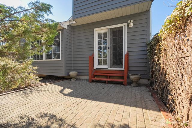 32 Inverness Court, Monroe, NJ 08831