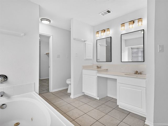 1104 Breezewood Drive, Lewisville, TX 75077